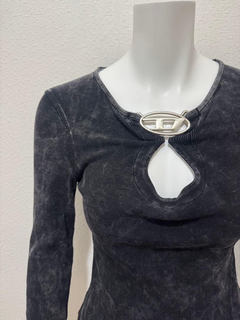 DIESEL黒 長袖 トップス