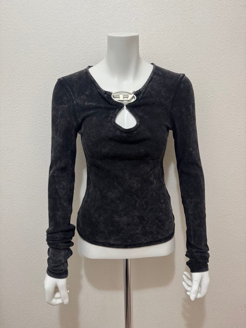 DIESEL黒 長袖 トップス