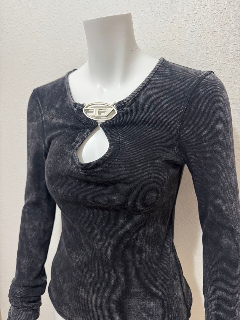 DIESEL黒 長袖 トップス