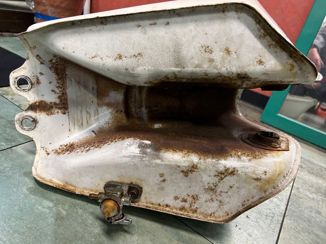 SUZUKI SXタンク ホワイト