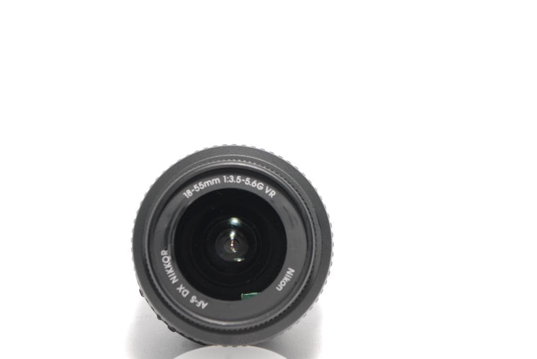 ✨Nikon D5600✨美品✨ショット数2,904✨初心者向け✨一眼レフ✨