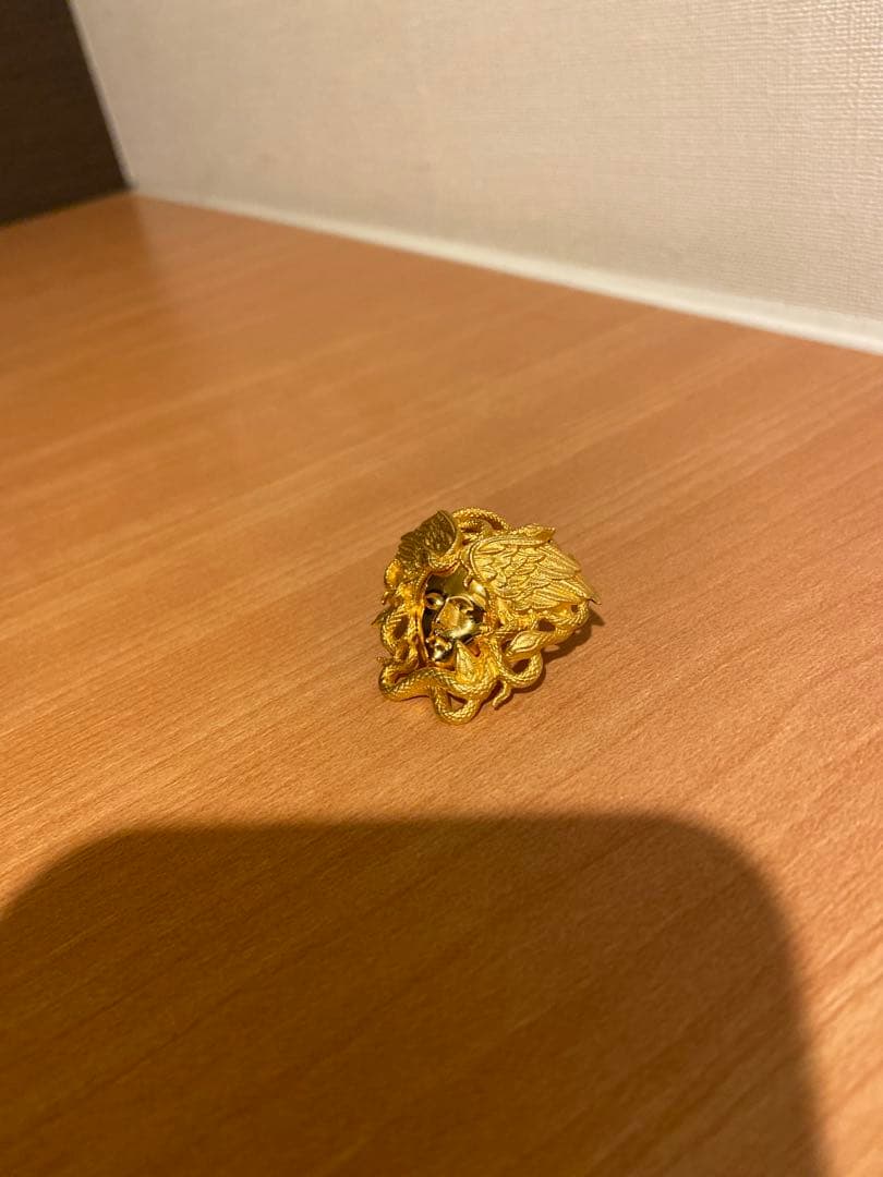 VERSACE ヴェルサーチ　メデューサヘッド ピアス片耳　本体のみ