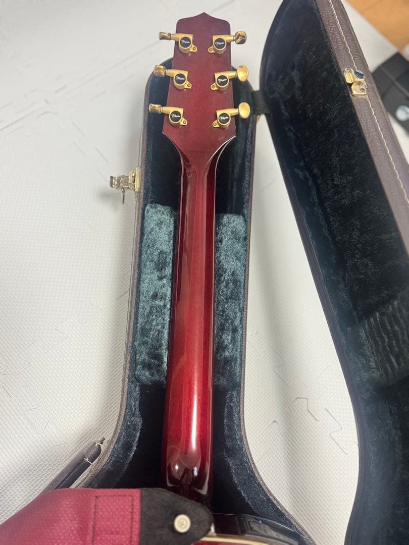 【美品】希少赤カラー Takamine エレアコ　NPT-115
