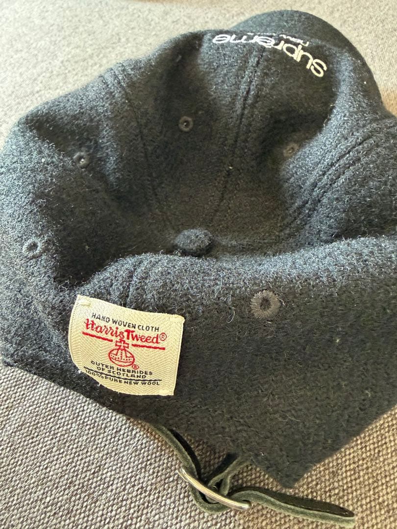 【ヨシ子】supreme 黒 キャップ ハリスツイード