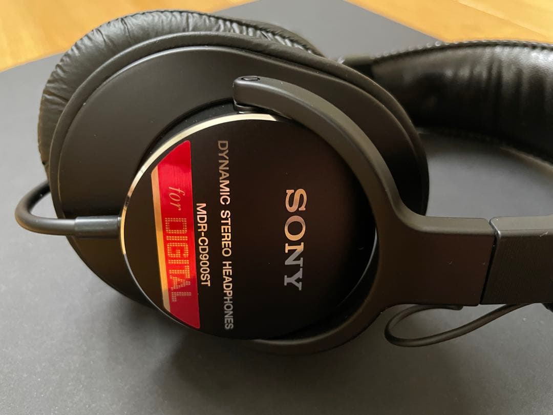 SONY MDR-CD900ST スタジオモニターヘ ッドフォン