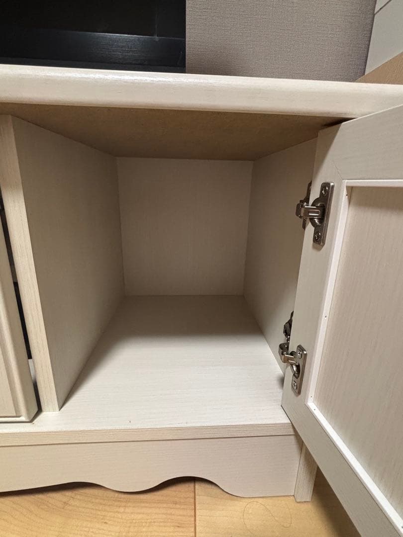 ホワイト木製テレビ台