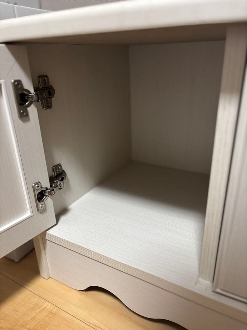 ホワイト木製テレビ台