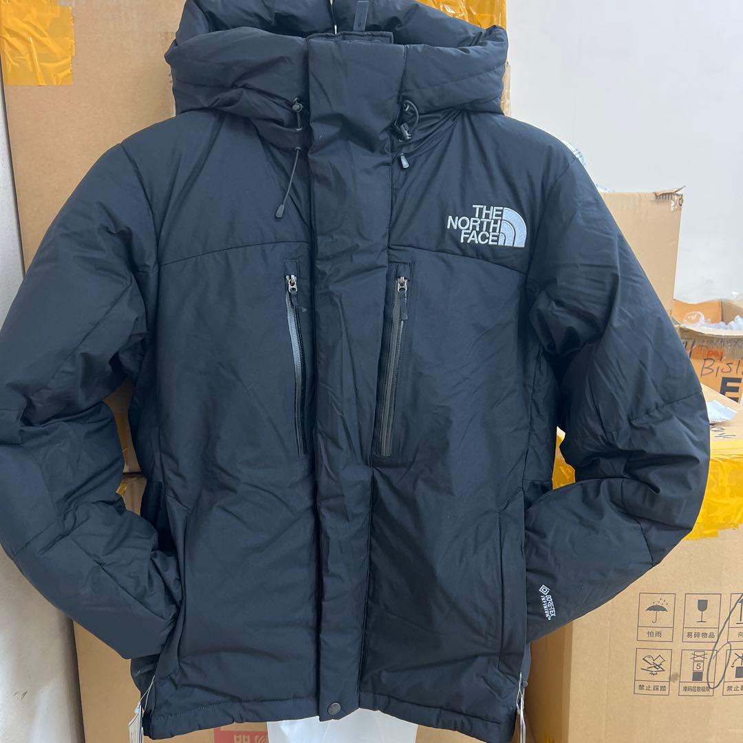 j*j様 未使用品タグ付ノースフェイスバルトロライトダウンジャケットブラックL