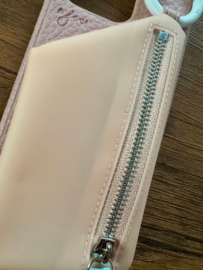 ajew スマホケースiPhone15promax ルクアOSAKA限定 新品