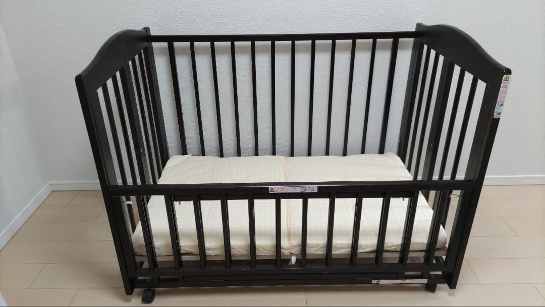 【Hideki Masuda】石崎家具 ベビーベッド 折りたたみ ブラウン