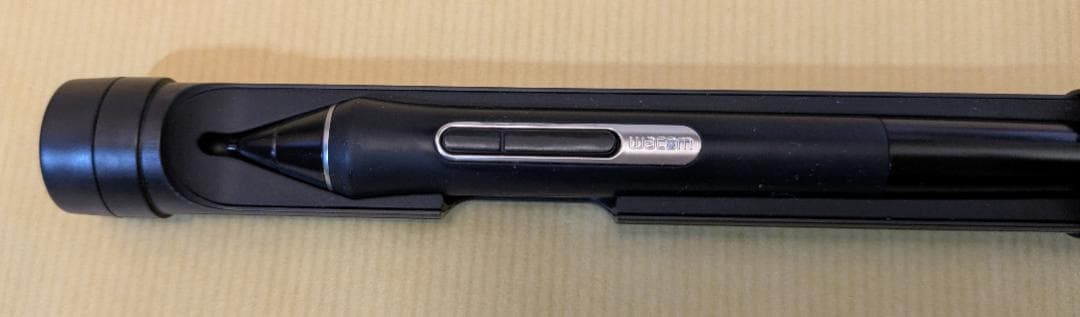 液タブ・ペンタブ MobileStudio Pro13 DTHW1321(SSD:512gb)