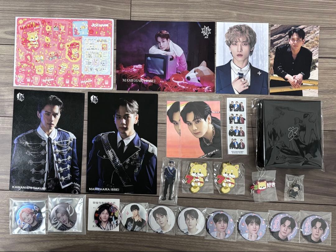 JO1 トレカ 缶バッジ ステッカー まとめ・バラ売り⭕️