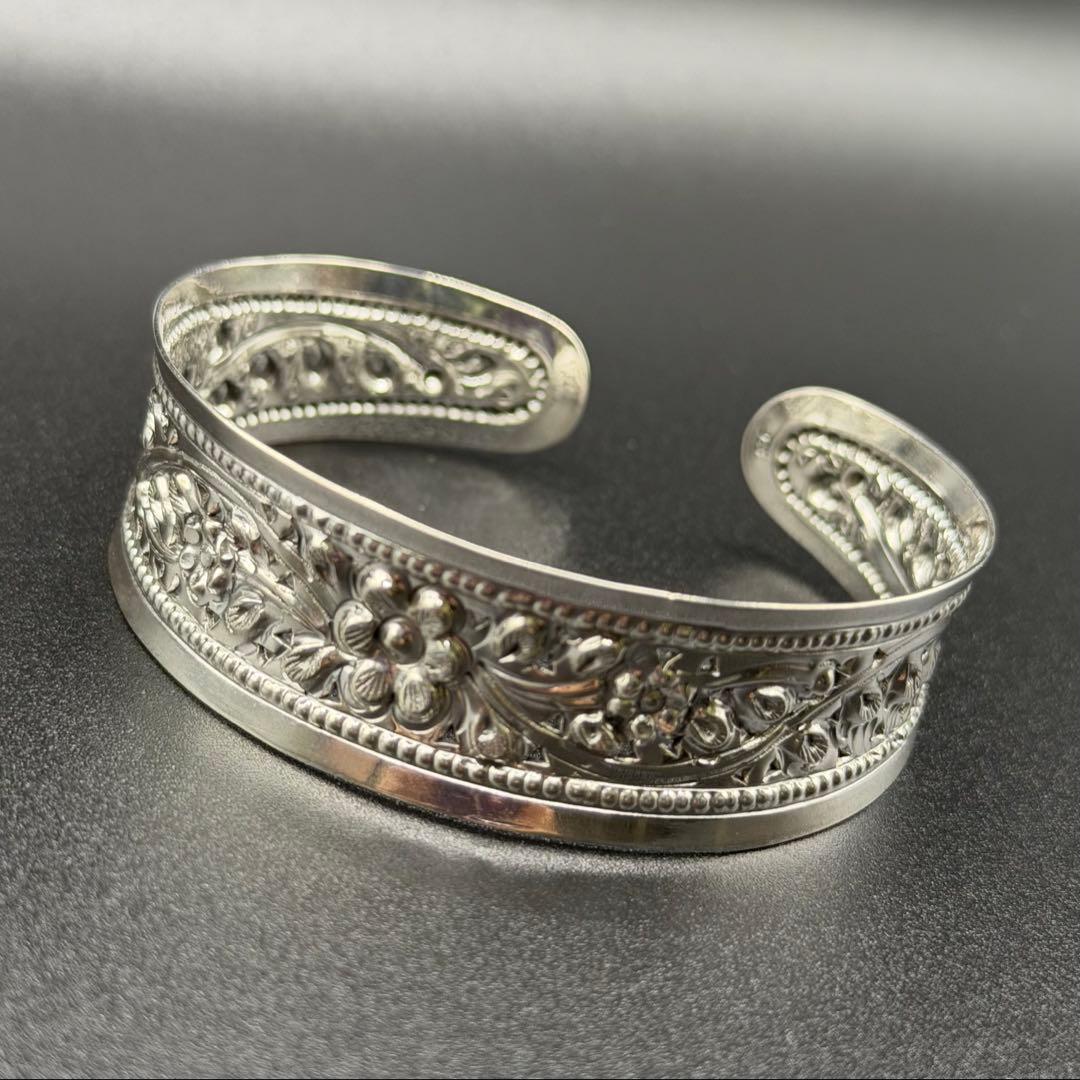 【ガトーショコラ】シルバー925 花柄カフバングル