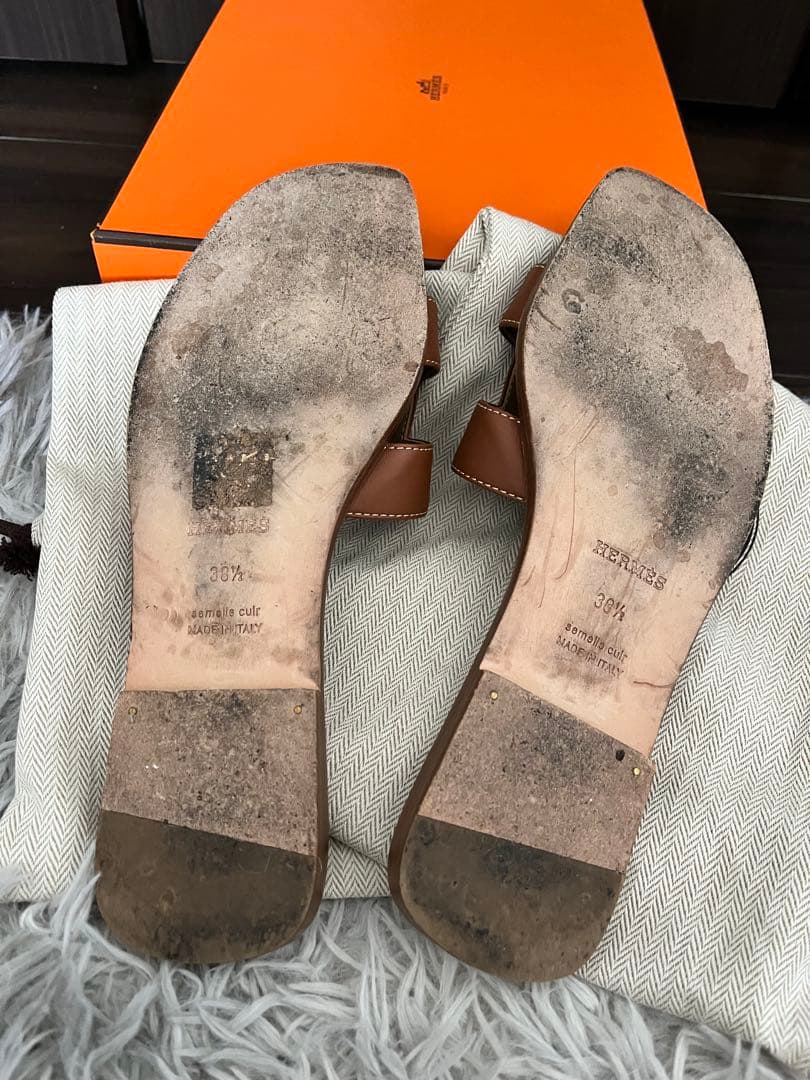 HERMES オランサンダル