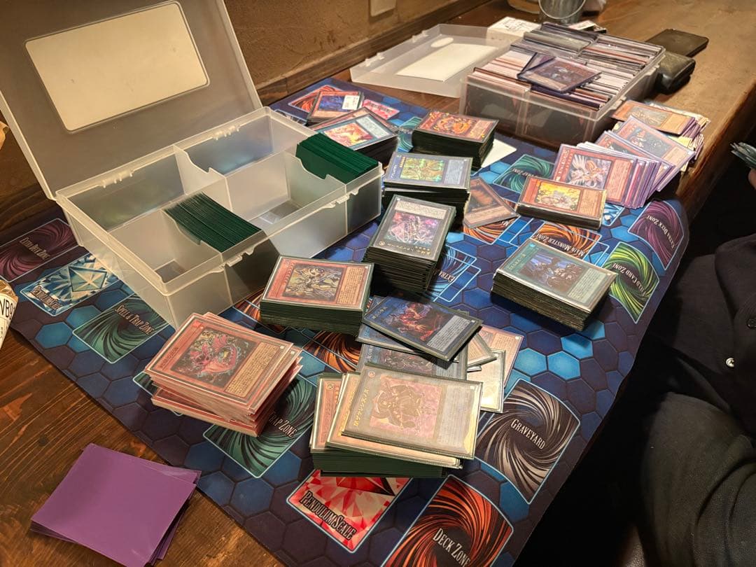 遊戯王　引退　まとめ売り　スリーブ　プレイマット　ケース付