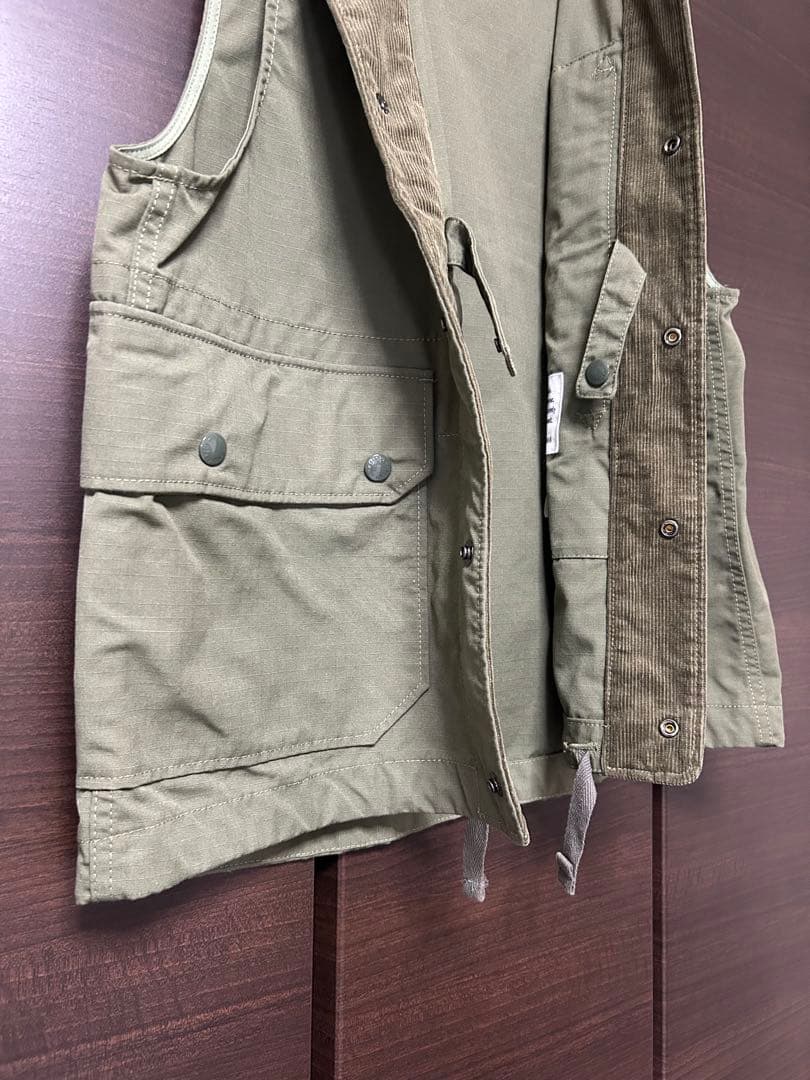 THEngineered Garmentsフード付きベスト　サイズS未使用