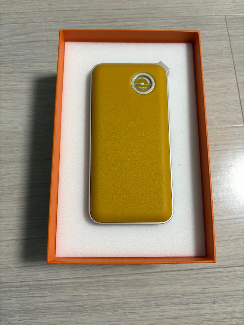 エルメス　HERMES モバイルバッテリー 《ヴォルトH》 マキシ