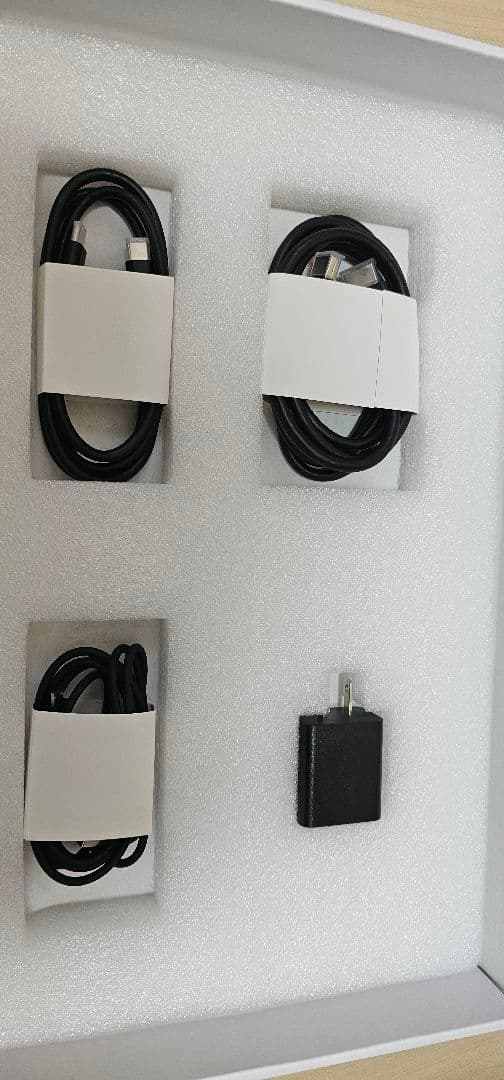 15.6インチ IPSタッチパネル モニター