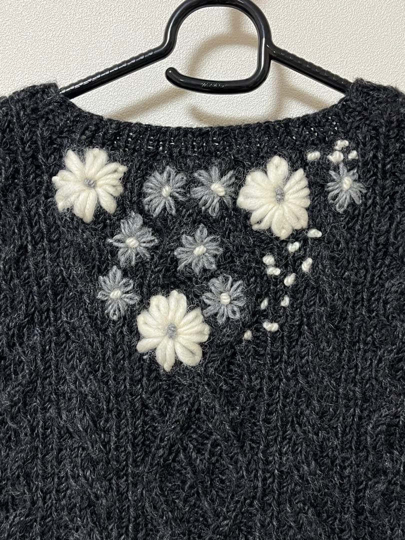 pheeta ニットベスト