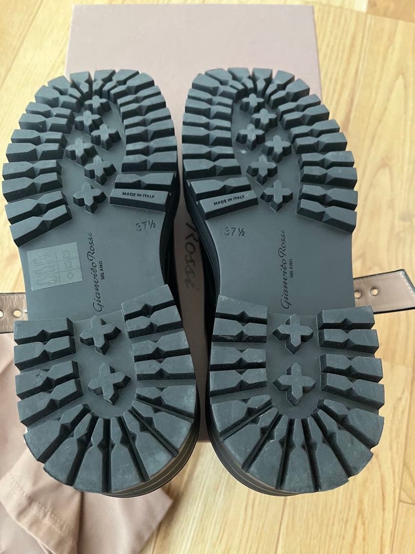 Gianvito Rossi ブラックローファー 厚底