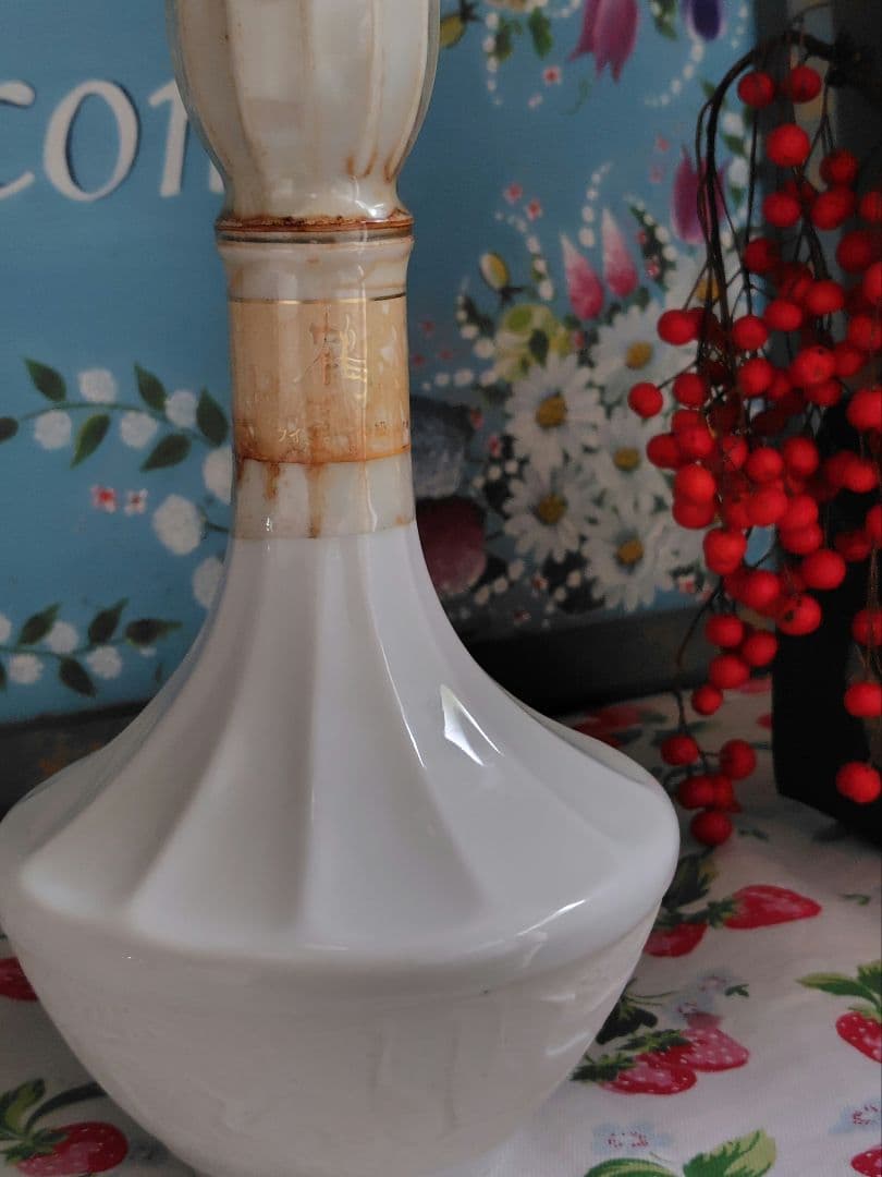 ニッカウヰスキー　特級　鶴　メダルなし　1201g 　古酒　未開栓　760ml