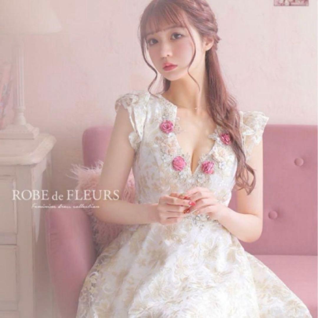 る*ん様 ROBE de FLEURS 花柄刺繍ドレス S