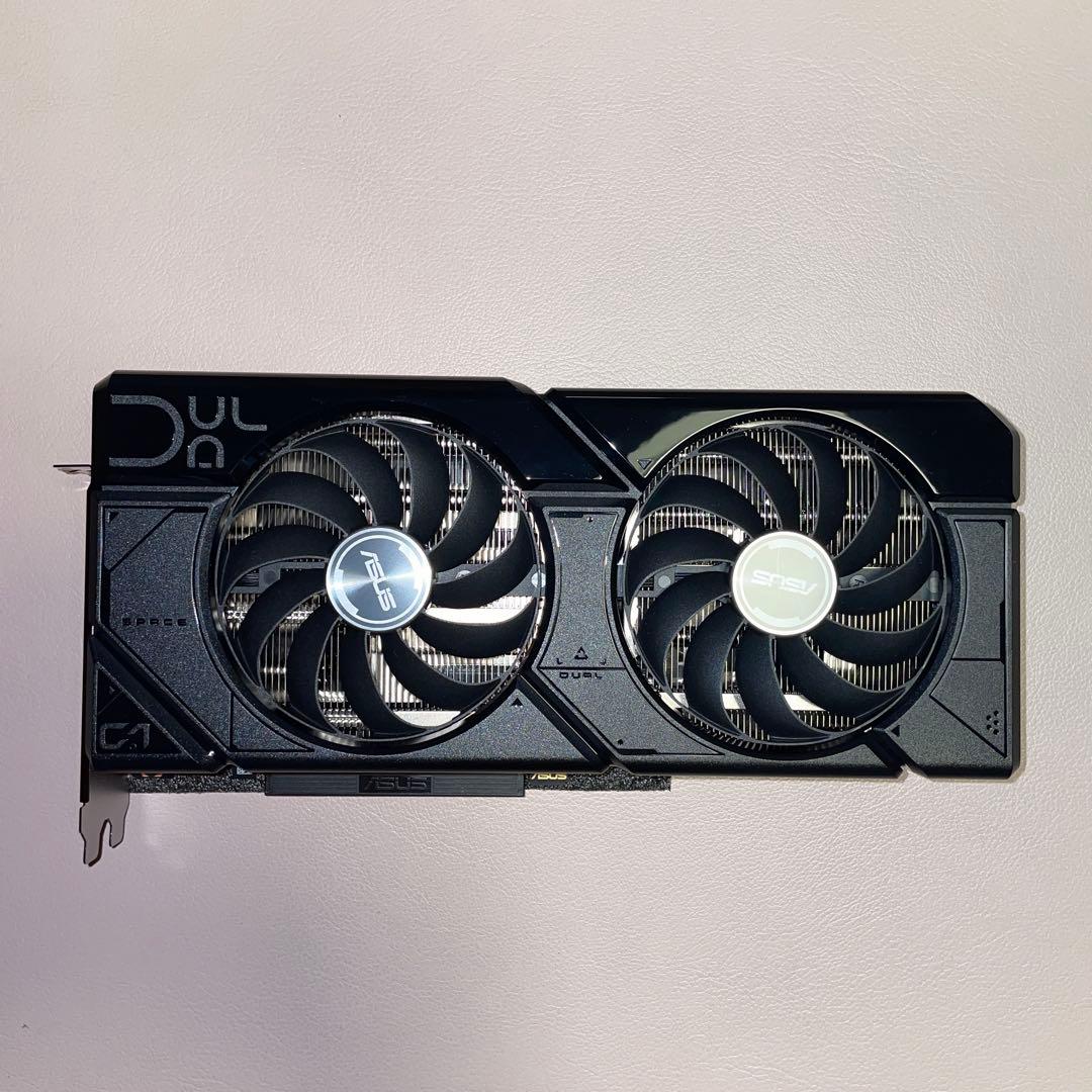 Y*☆様 ASUS DUAL Radeon RX 7800 XT OC 16GB