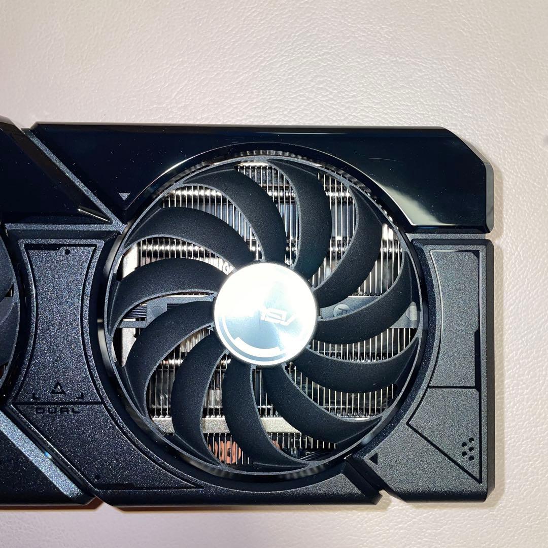 Y*☆様 ASUS DUAL Radeon RX 7800 XT OC 16GB