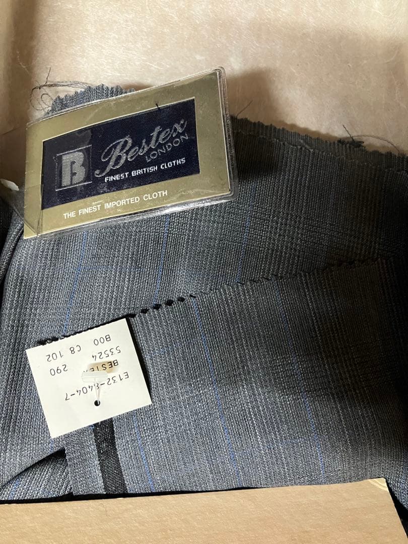 英國屋　オーダー用生地　Bestex London 桐箱　　B2246