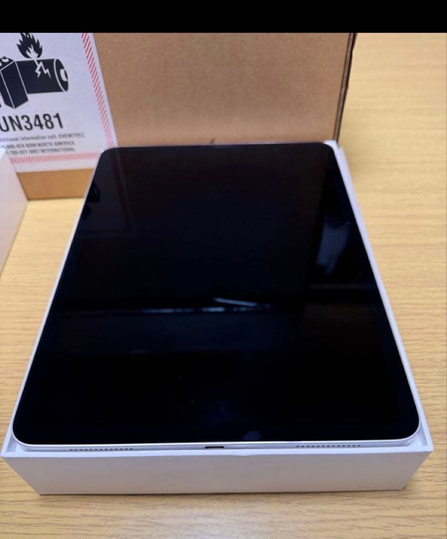 iPad Pro 11インチ 第3世代 128GB WiFiモデル ペン付き