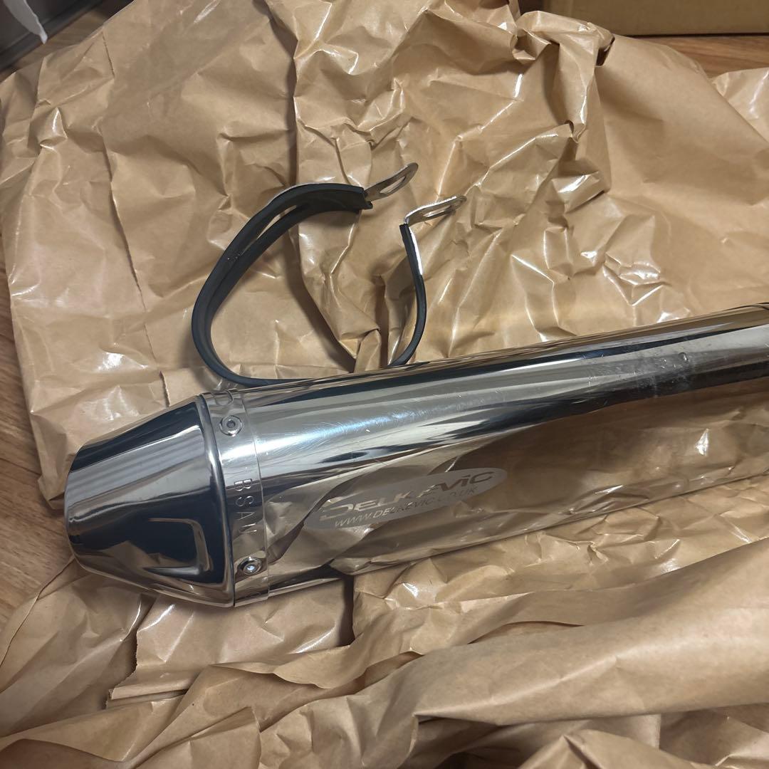 再購入者。 sv650 マフラー delkevic製