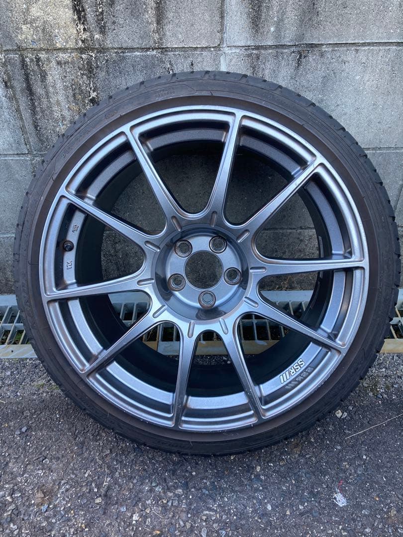 SSR GTX01 KAISER 225/40 R18 タイヤホイールセット