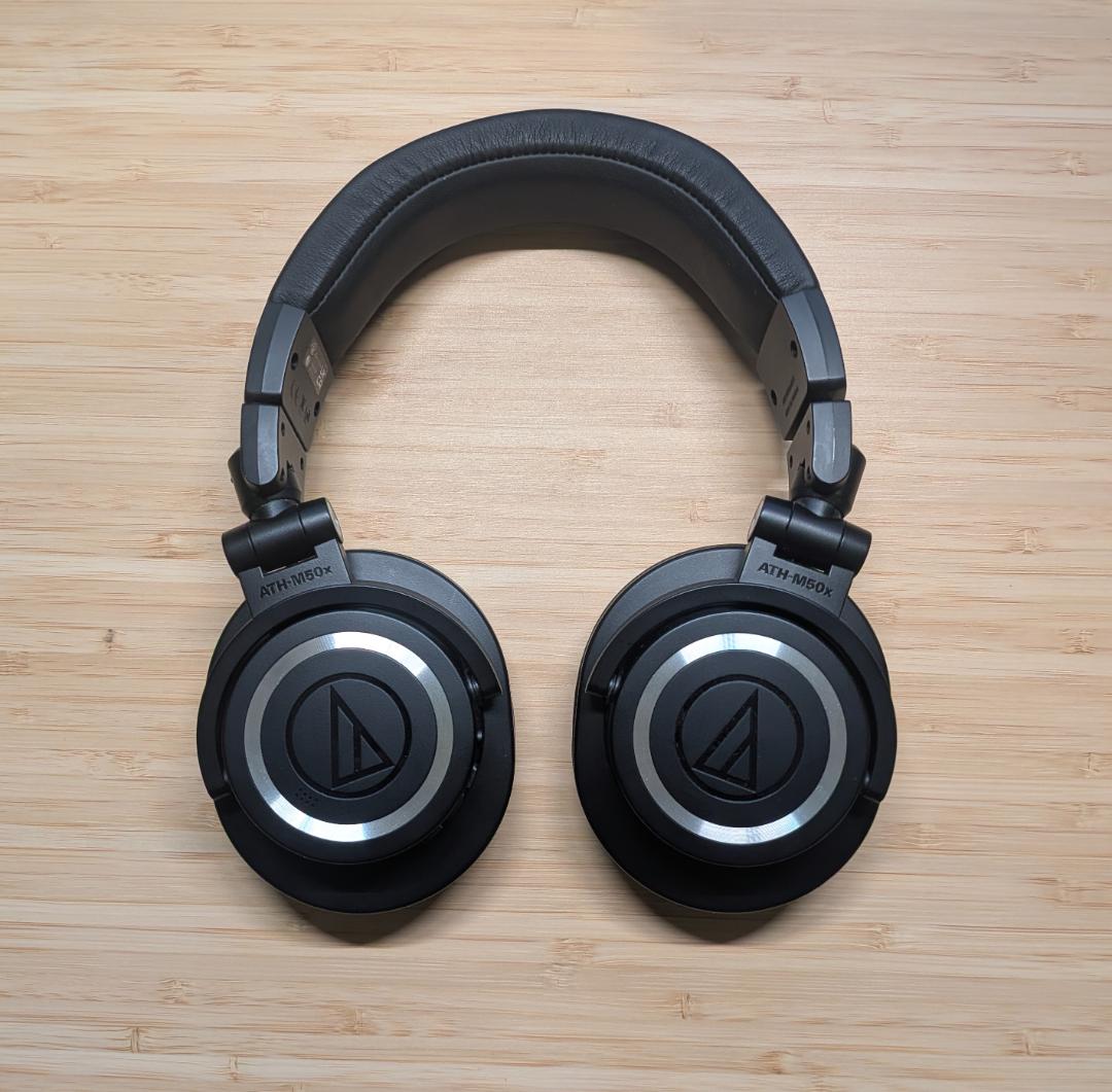 【新品未使用】audio-technica ATH-M50xBT2 ヘッドホン