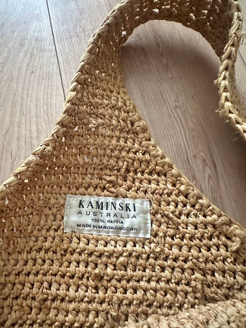 美品　ヘレンカミンスキーKAMINSKI 100%ラフィアかごバッグ