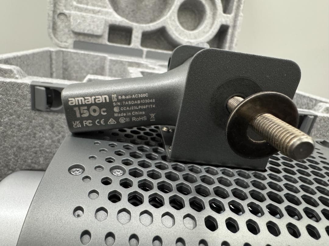 amaran製150C ハードケース付き機器 電源アダプター
