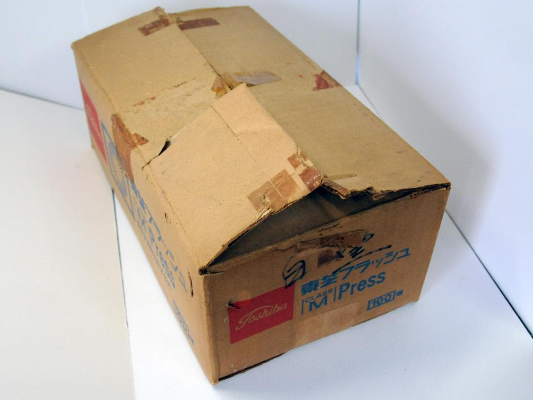 東芝フラッシュ　PRESS　M級　モノクロ用　100発　デッドストック２