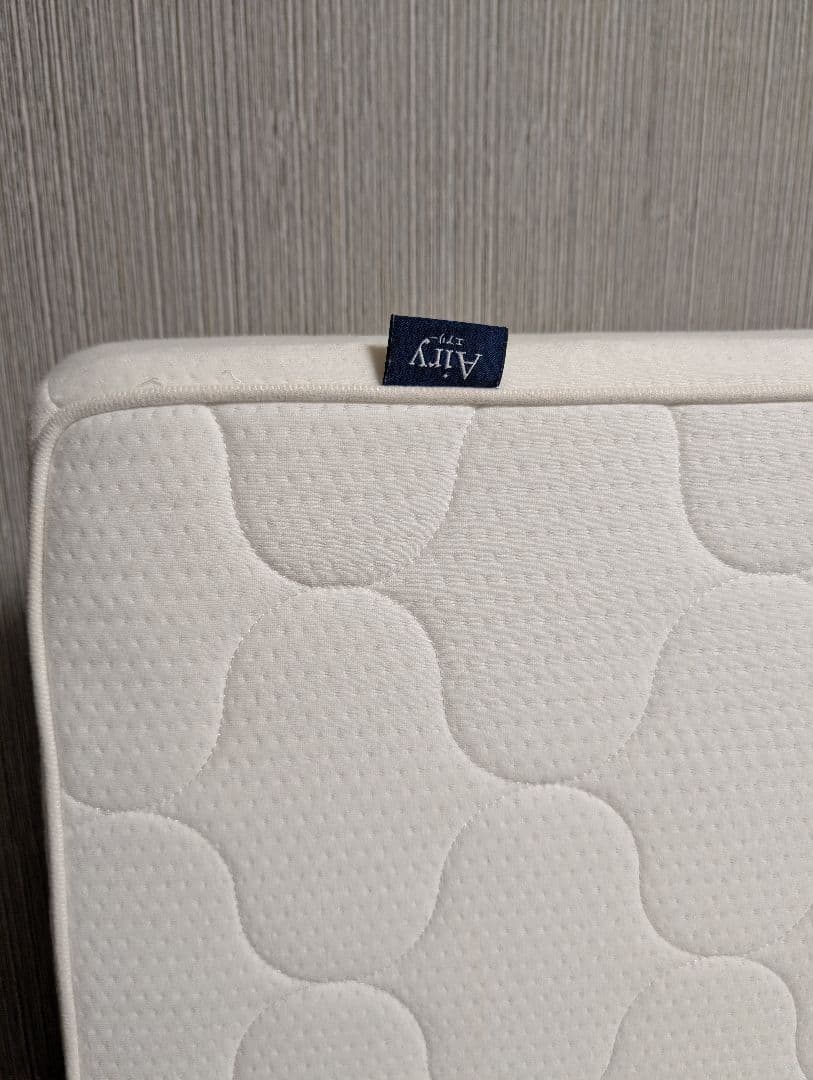 アイリスオーヤマ　エアリー　シングル