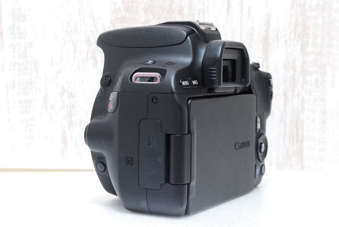 ✨美品✨取扱説明書付✨すぐ使える✨ダブルレンズ Canon Kiss X9