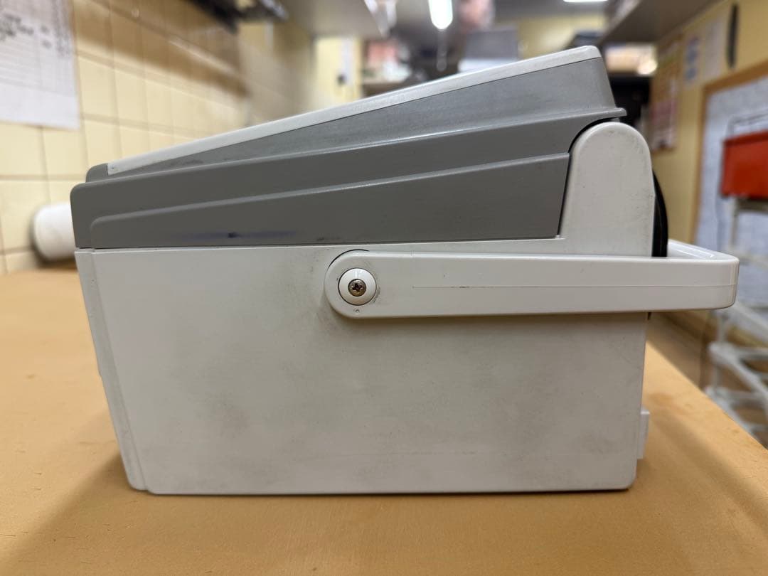 Shinsei 本体と付属品　Hello neo-7