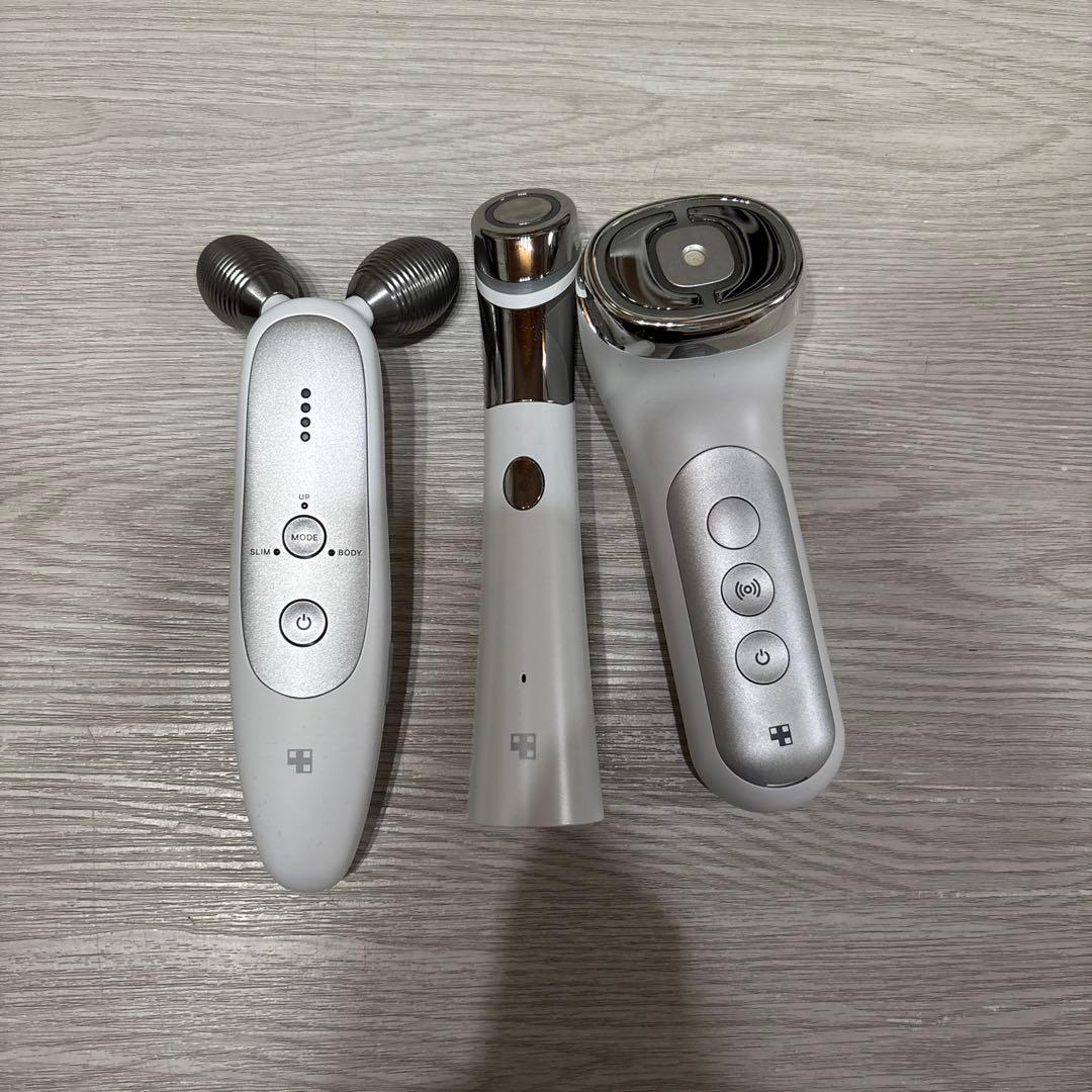 メディキューブ　美顔器3点セット