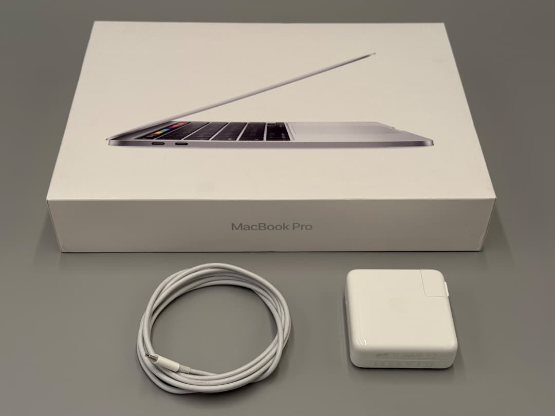MacBook Pro 13インチ 2020 i5 16GB 512GB US
