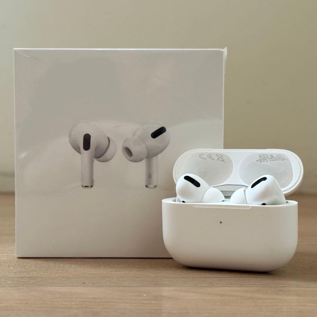 【美品】AirPods Pro 2021 MagSafe充電ケース付き