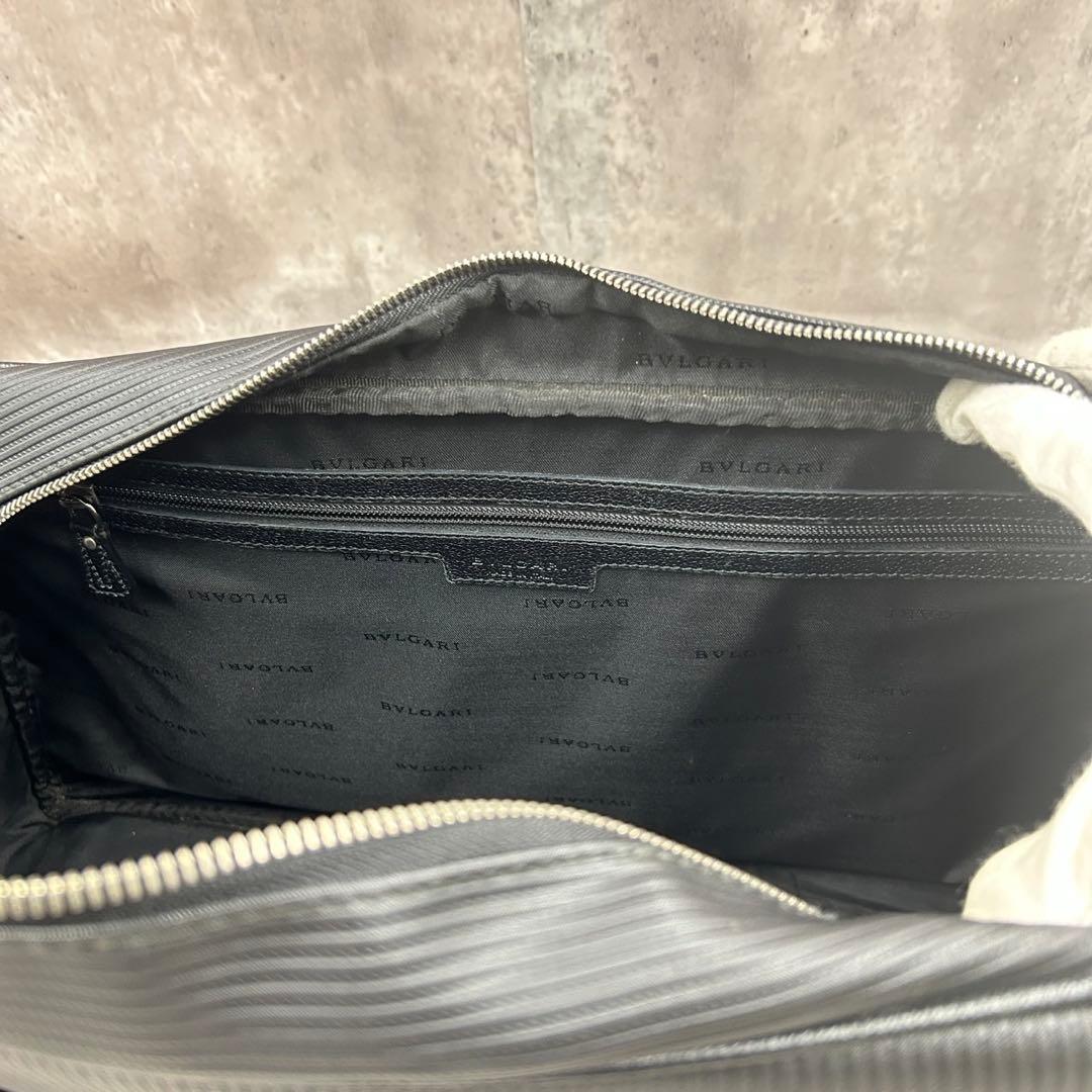 【美品・南京錠付】 ブルガリ ボストンバッグ ミレリゲ 大容量トラベル 出張