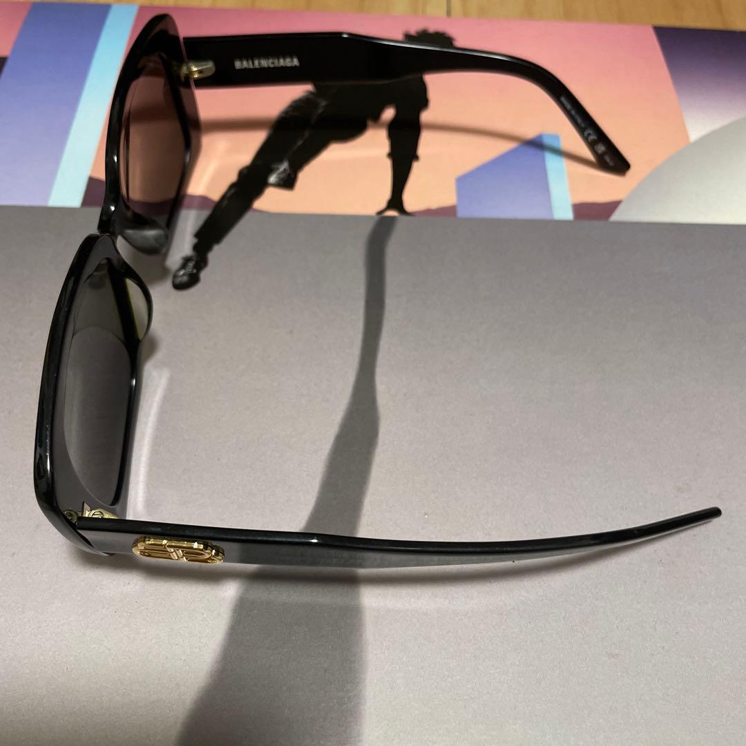 BALENCIAGA ブラック サングラス