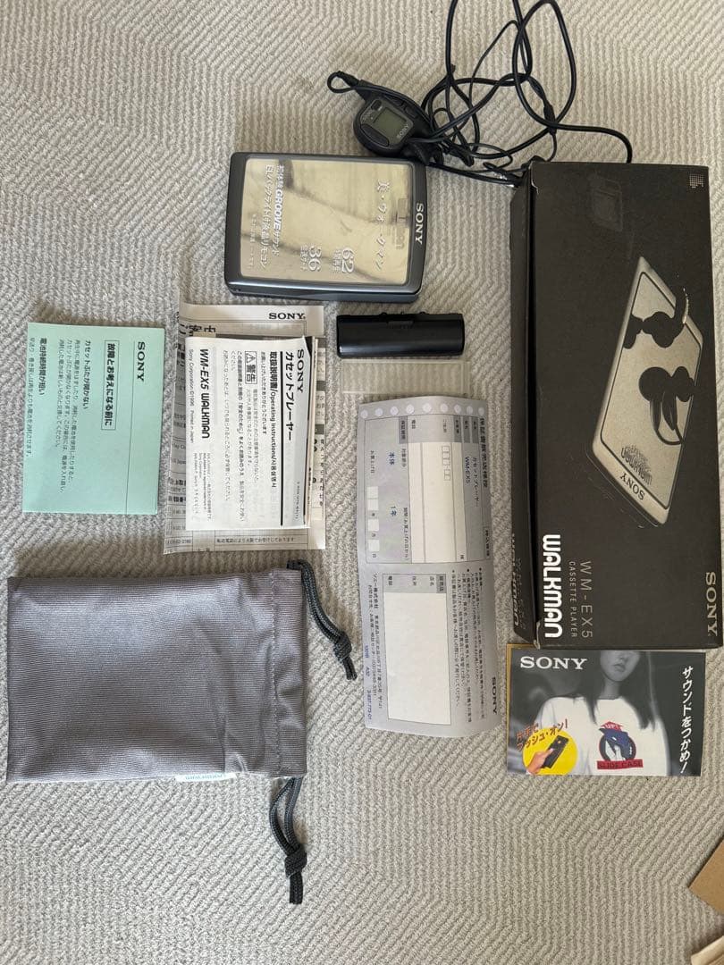ソニーカセットウォークマン WM-EX5