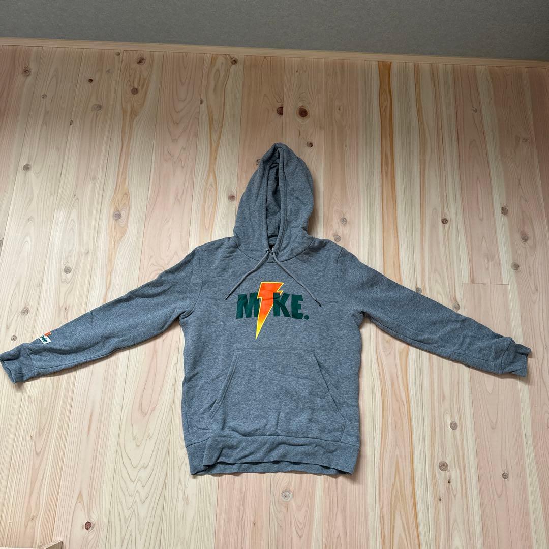 jordan Gatorade コラボ　パーカー