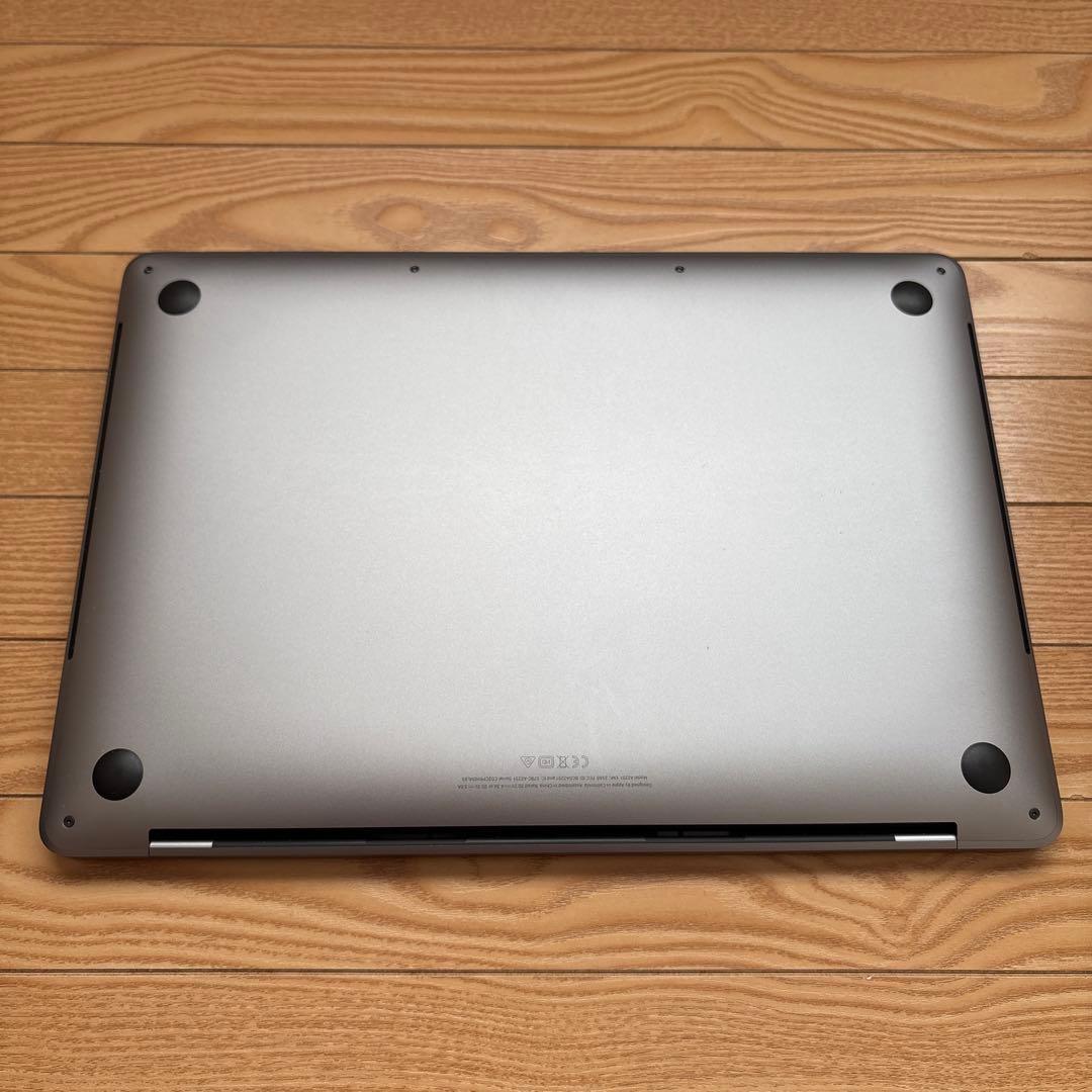 MacBook Pro 13インチ2020 i7/16GB/SSD 512GB