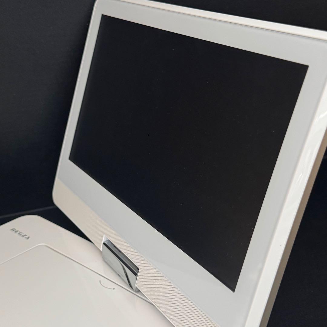 【美品】TOSHIBA ポータブルBlu-ray SD-BP900S