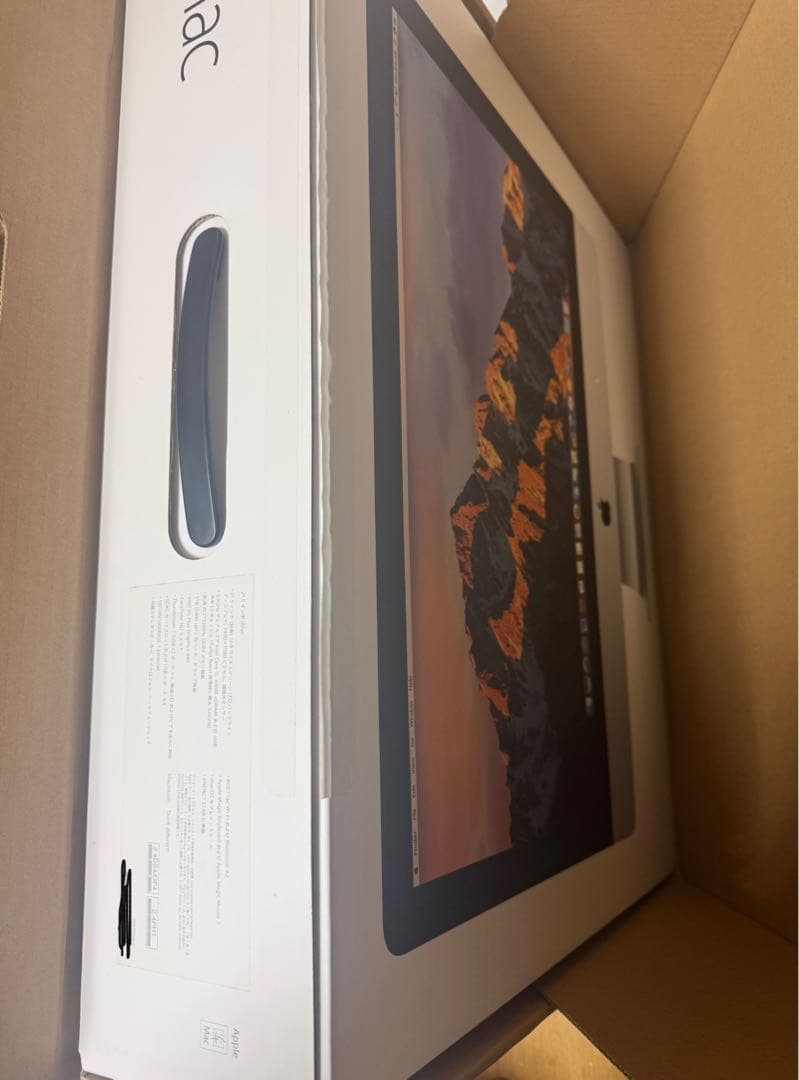 Apple iMac (21.5-inch, 2017) デスクトップPC