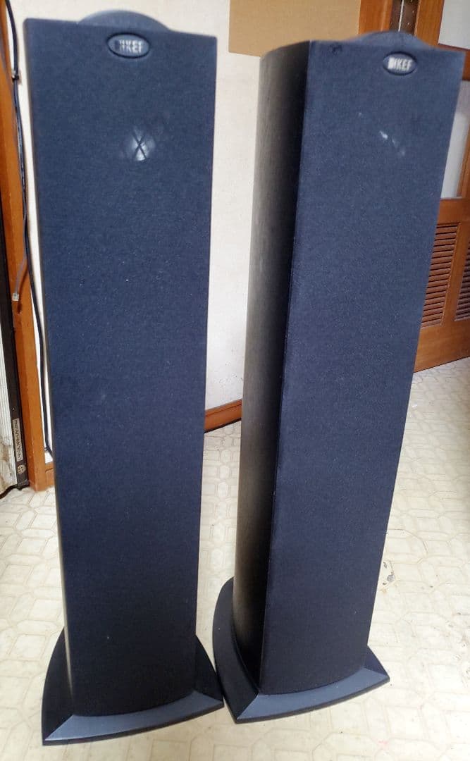 訳あり特価 KEF iQ50 トールボーイスピーカー ブラック 1本②